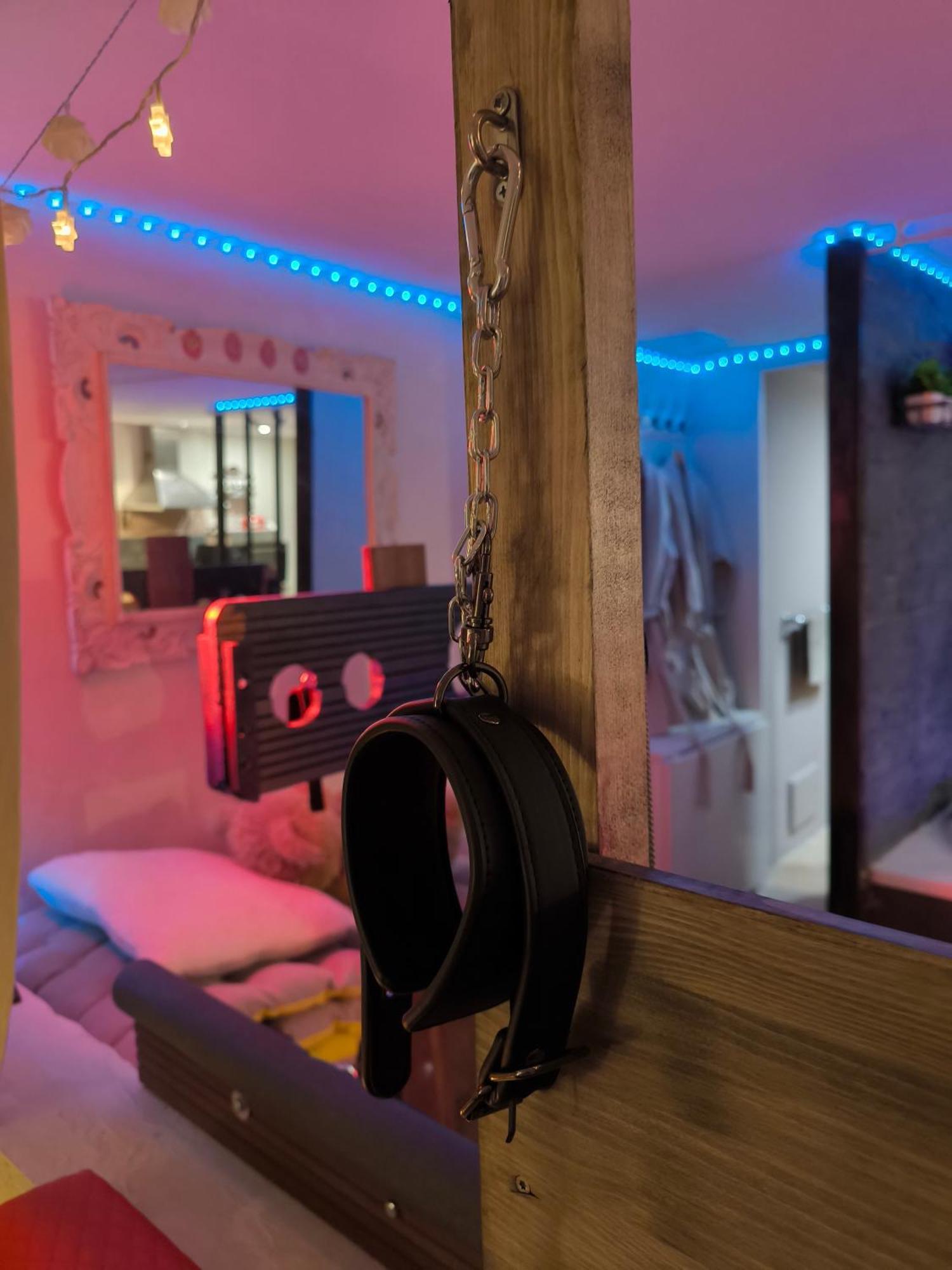 Love-Room Discret 40 M2 Bormes Les Mimosas Village Avec Terrasse Exteriör bild