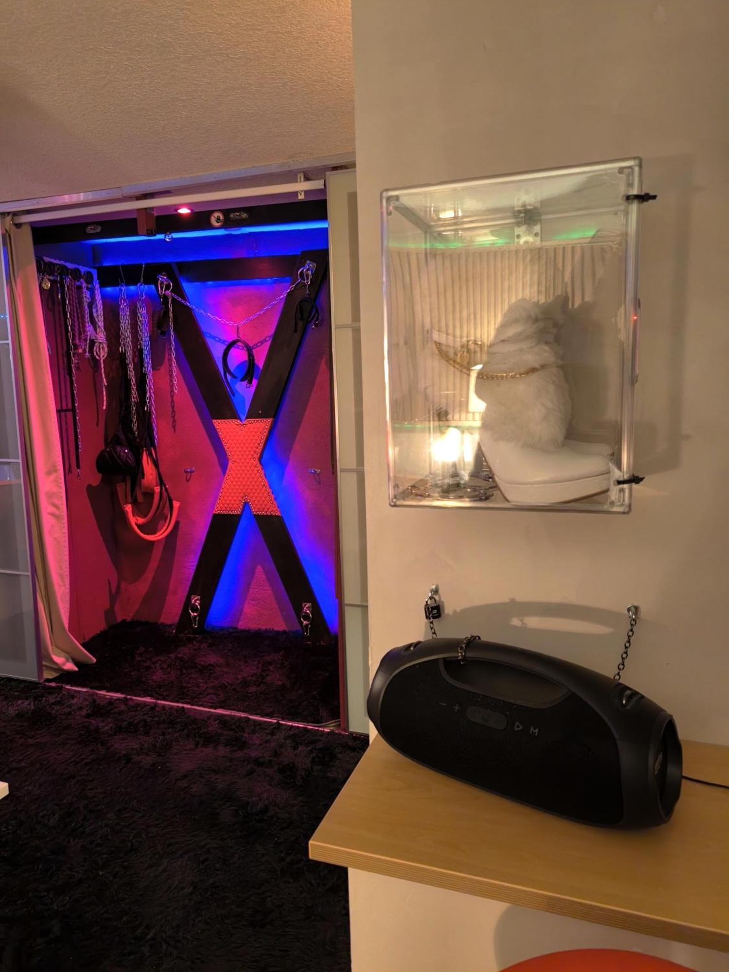 Love-Room Discret 40 M2 Bormes Les Mimosas Village Avec Terrasse Exteriör bild